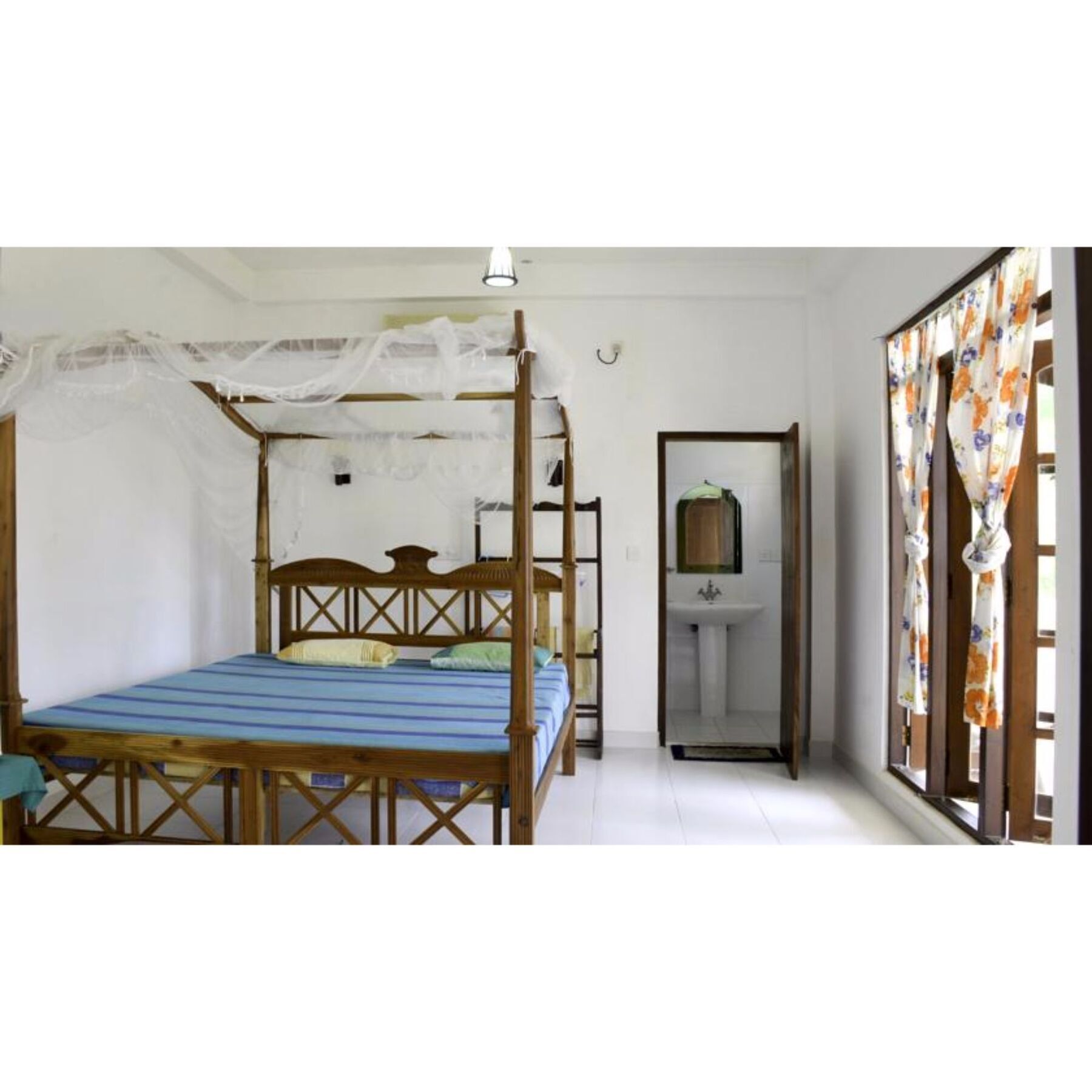 Long Beach Guest House Hikkaduwa Esterno foto